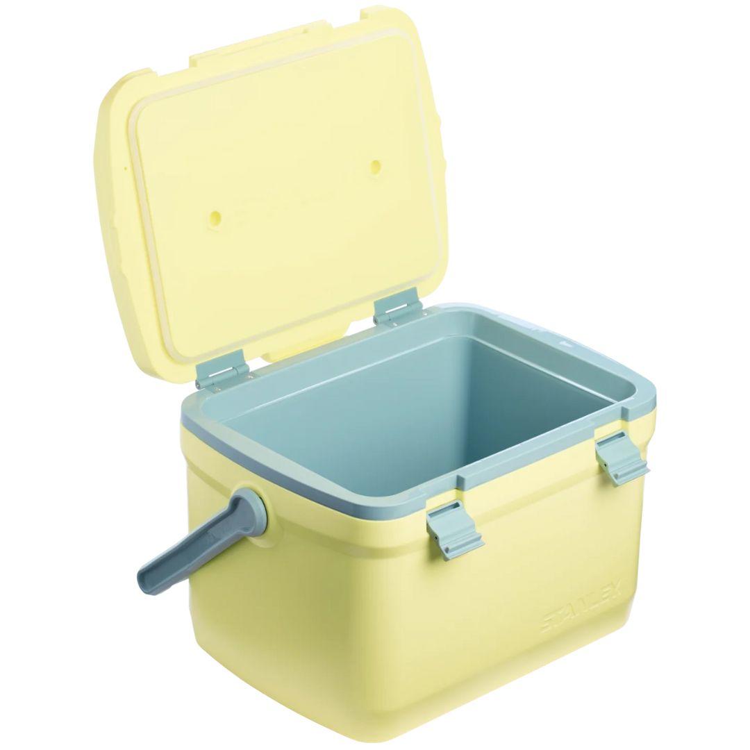 Stanley The Easy Carry Outdoor Cooler 16QT